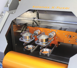 Fluxer X-300 mit 2 Probenpositionen - hier zur Erstellung von Tabletten für RFA-Analysen