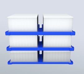 Zellaufschluss-Mühle Cole-Parmer HG-600 Geno/Grinder® 2010 - Detailansicht der Probenhalterung, beladen mit 6 x 96 Deep-Well-Platten, gestapelt